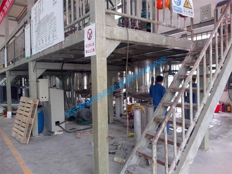 南寧譽滿華液體肥料反應釜稱重配料系統(tǒng)